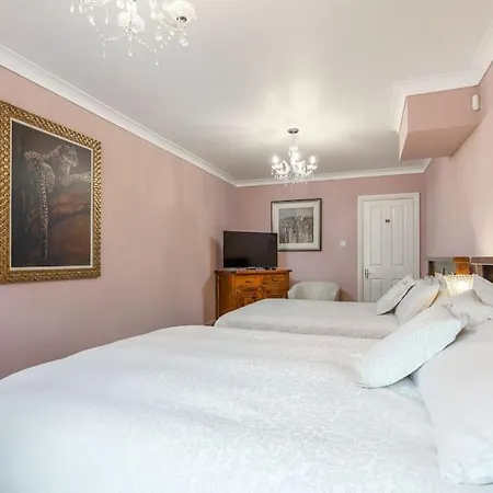 Beaumont 4*