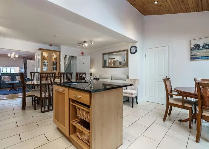 Bed & Breakfast Beaumont 4*