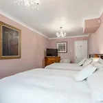 Beaumont 4*